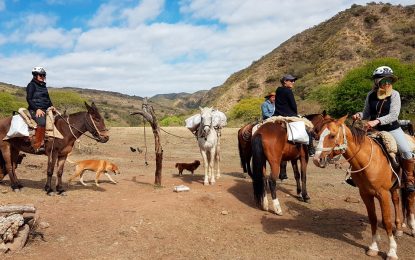 Cabalgata a la Luz de la Luna